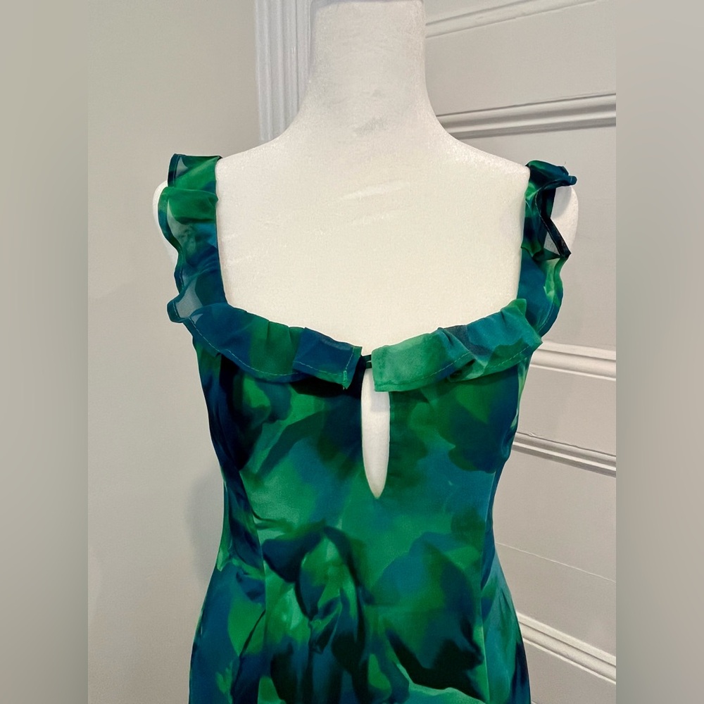 Runaway the Label Maxi Dress - Picture 4 of 9